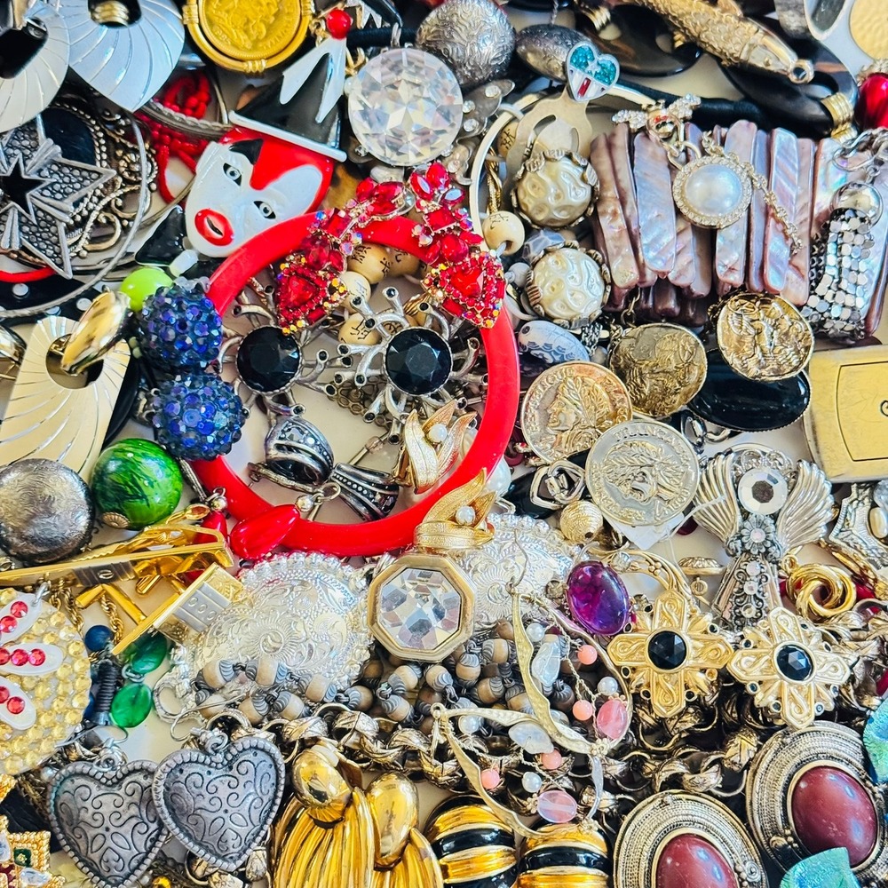 VTG To Now Rhinestone Colorful Junk Costume Jewelry Lot Craft Arts As Is 3.13lbs